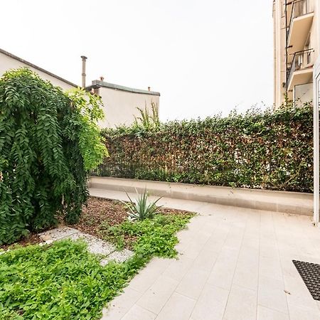 Renovated Apt With Garden & Veranda! Milano Ngoại thất bức ảnh