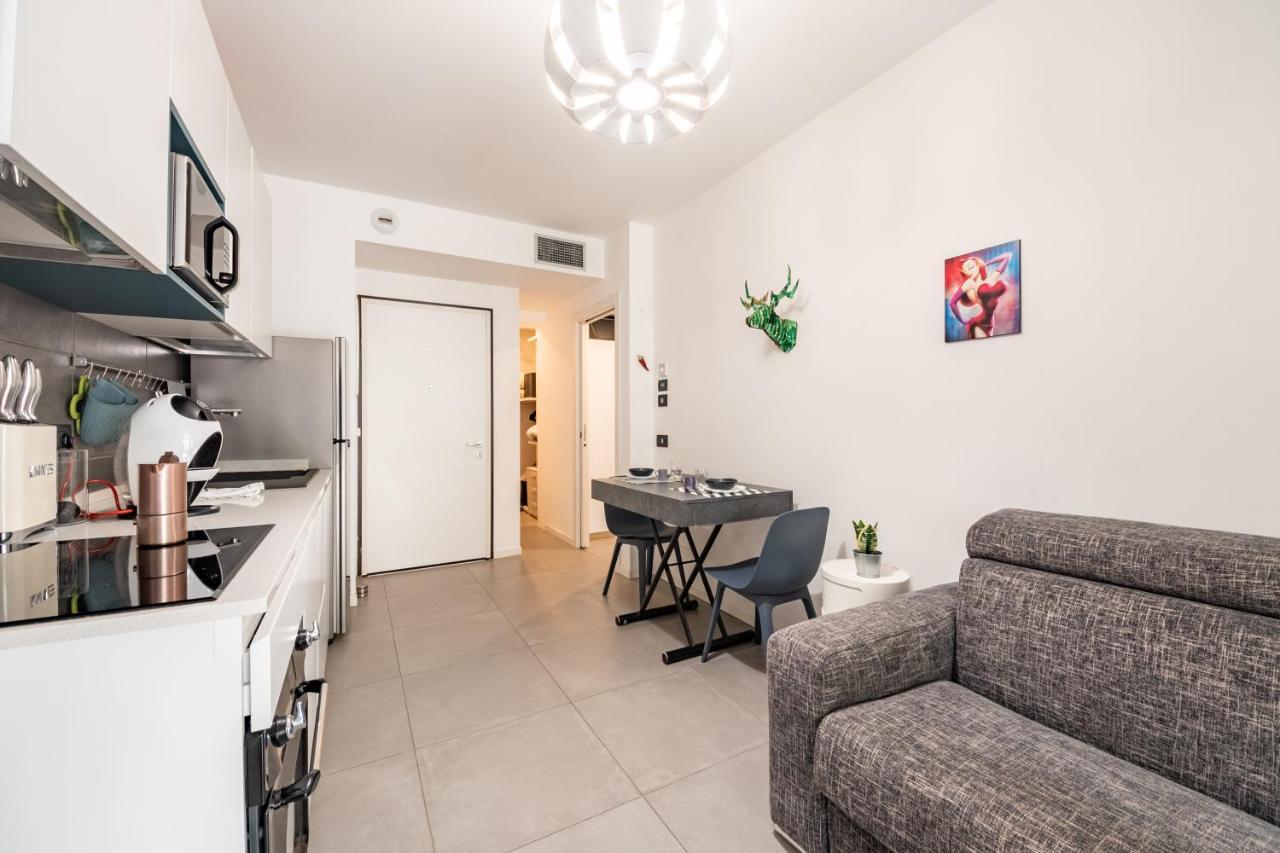 Renovated Apt With Garden & Veranda! Milano Ngoại thất bức ảnh
